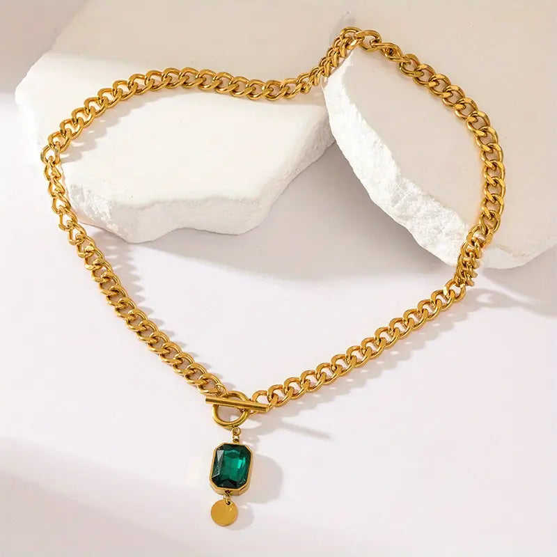Chunky Chain Emerald Pendant Necklace | Gold Maya Henry Jewelry