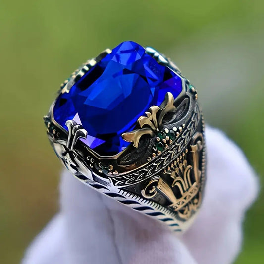 Klara Saphira Ring | Mixed Gold Maya Henry Jewelry