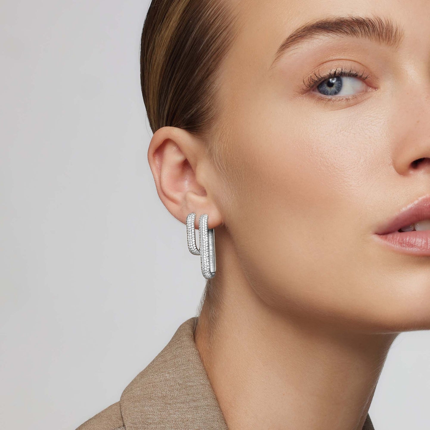 Icon Pavé Hoops | White Gold Maya Henry Jewelry