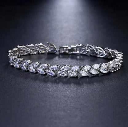 Nemorina Foliora Bracelet | Rose Gold Maya Henry Jewelry