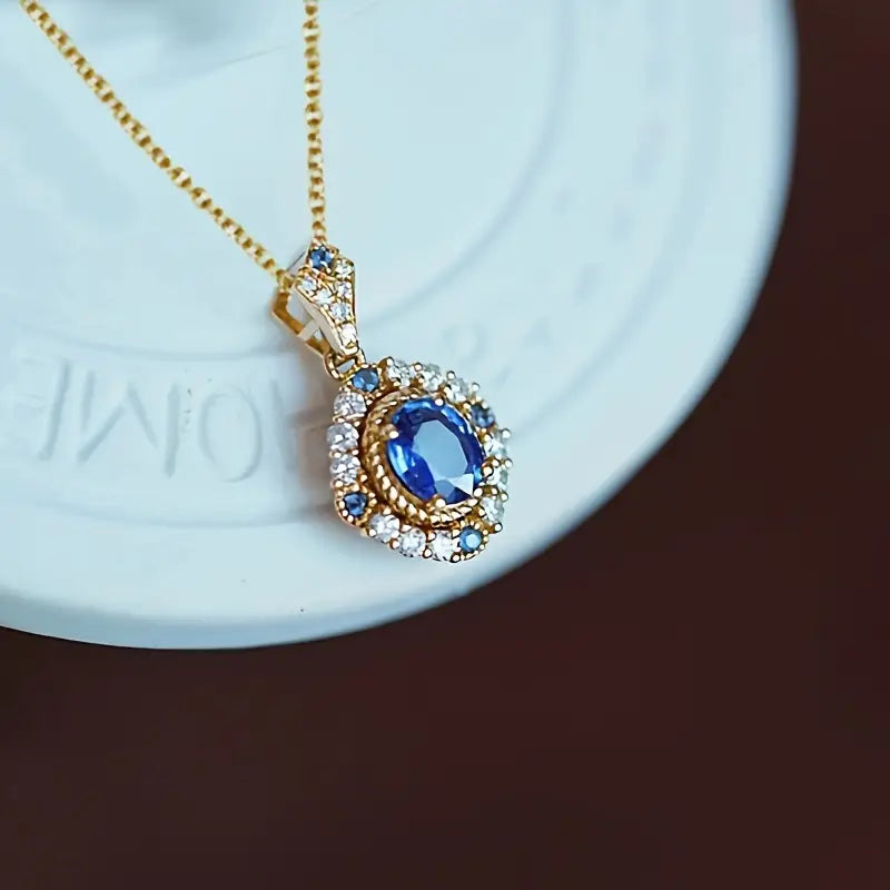 Jesmira Duskraine Necklace | Gold Maya Henry Jewelry