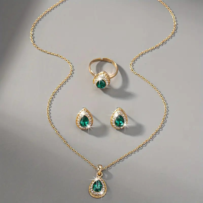 Noémie Glastra Jewelry Set Maya Henry Jewelry