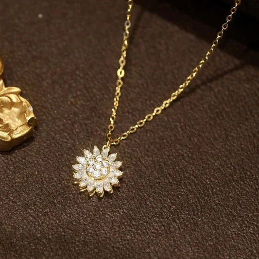 Fortuna Stellaris Necklace | Gold Maya Henry Jewelry