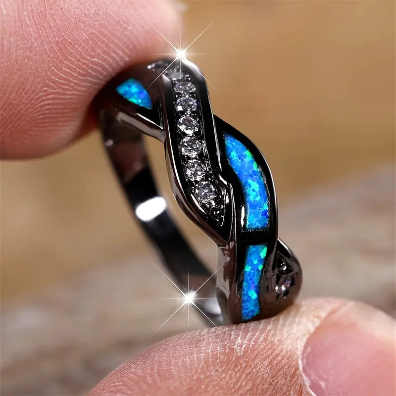 Thessia Lunebray Ring | White Gold Maya Henry Jewelry