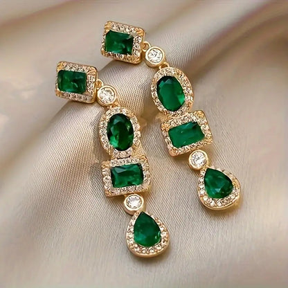 Coraline Esmarisse Dangle Earrings | Gold Maya Henry Jewelry