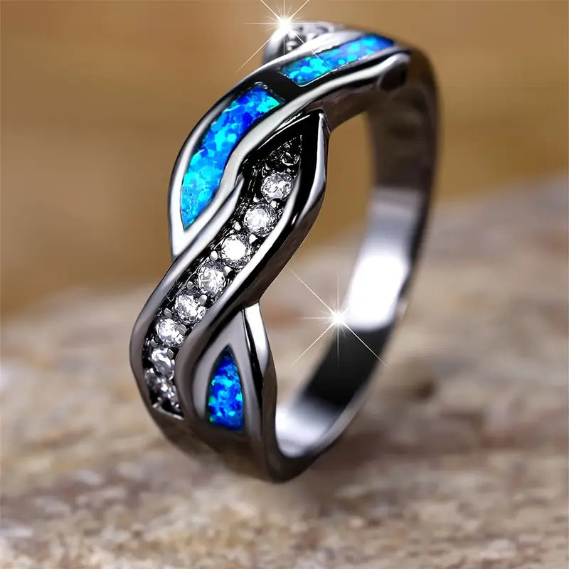 Thessia Lunebray Ring | White Gold Maya Henry Jewelry