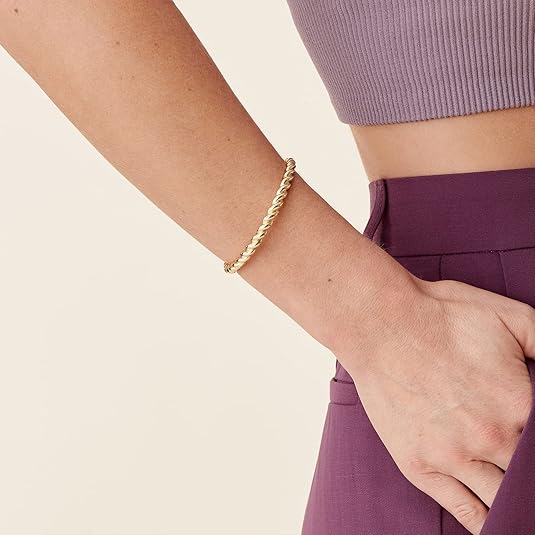 Twisted Bracelet | Gold Maya Henry Jewelry