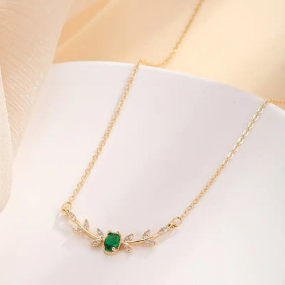 Amira Valmorin Necklace | Gold Maya Henry Jewelry