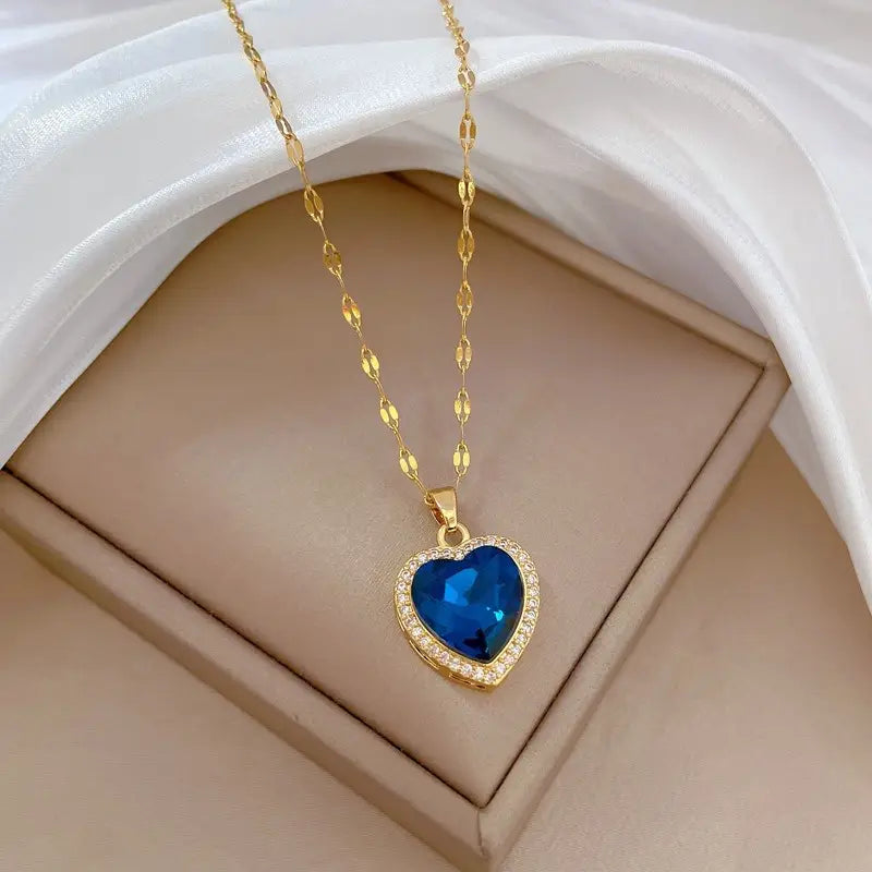 Jaselle Vireyne Necklace | Gold Maya Henry Jewelry