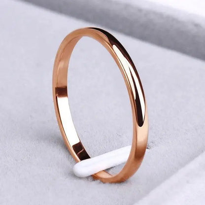 Simple Ring Made of Gold and Silver Maya Henry Jewelry