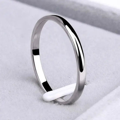 Simple Ring Made of Gold and Silver Maya Henry Jewelry