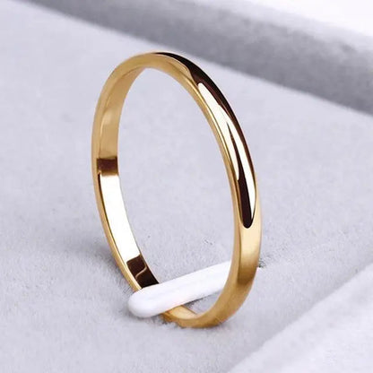 Simple Ring Made of Gold and Silver Maya Henry Jewelry