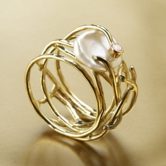 Samira - Thin Golden & Pearl Ring Maya Henry Jewelry