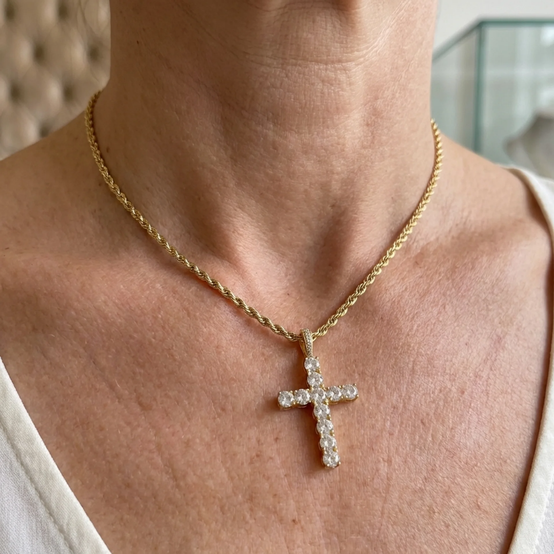 Cross necklace | Gold Maya Henry Jewelry