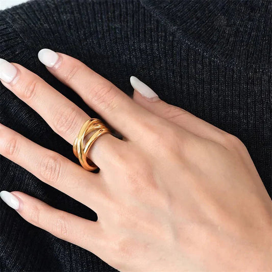 Laelia Sabiniana Ring | Gold Maya Henry Jewelry