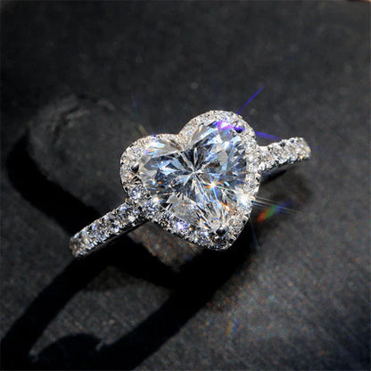 Coralia Amouré Ring | White Gold Maya Henry Jewelry