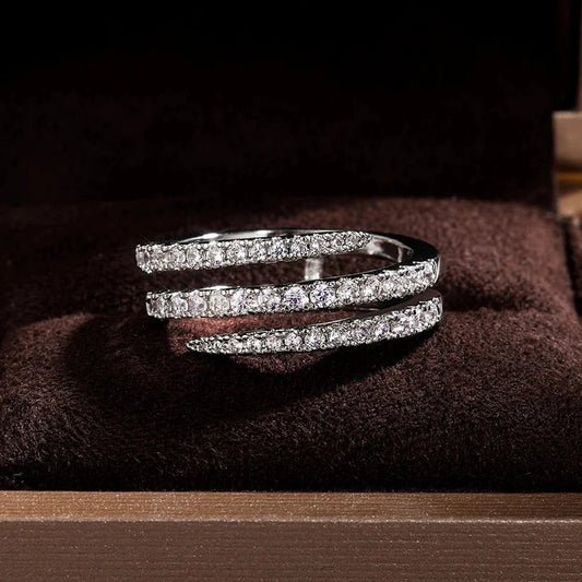 Mariavittoria Sassetti Ring | White Gold Maya Henry Jewelry