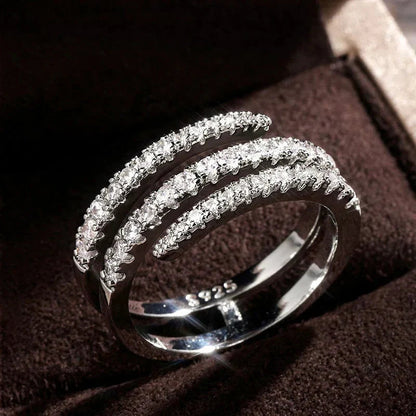 Mariavittoria Sassetti Ring | White Gold Maya Henry Jewelry