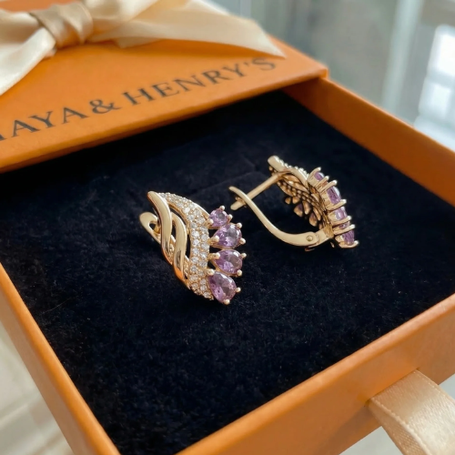 Nyvella Violet Feather Earrings | Rose Gold Maya Henry Jewelry