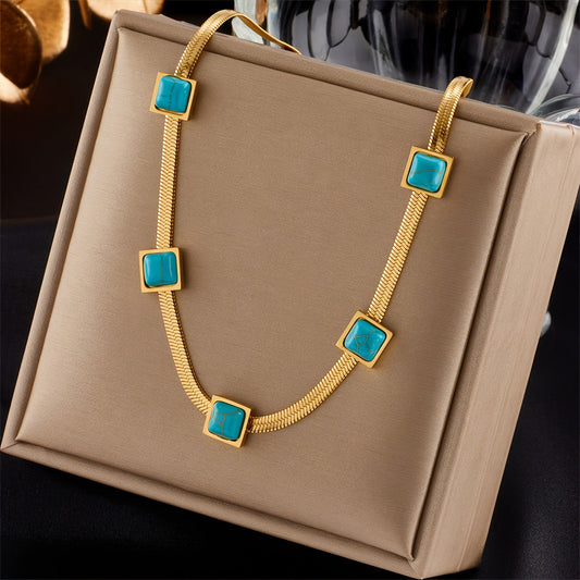 Vionelle Coastline Necklace | Gold Maya Henry Jewelry