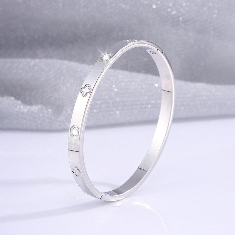 Allegra Ventorini Bracelet | White Gold Maya Henry Jewelry