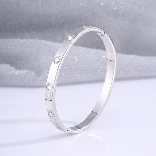 Allegra Ventorini Bracelet | White Gold Maya Henry Jewelry