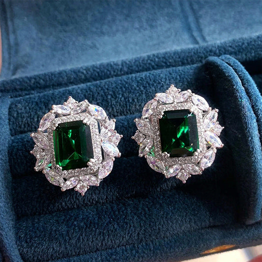 Vivessa Elvryn Earrings | White Gold Maya Henry Jewelry