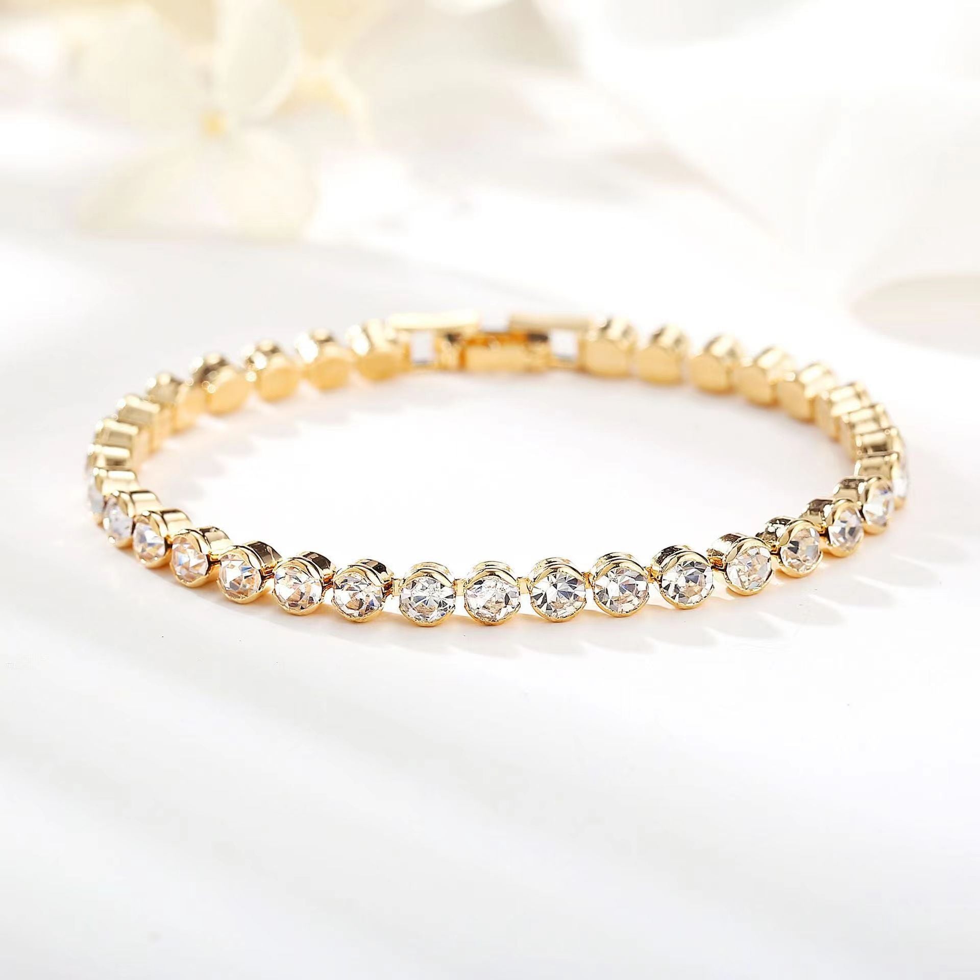 Round Cut Tennis Bracelet | Gold Maya Henry Jewelry