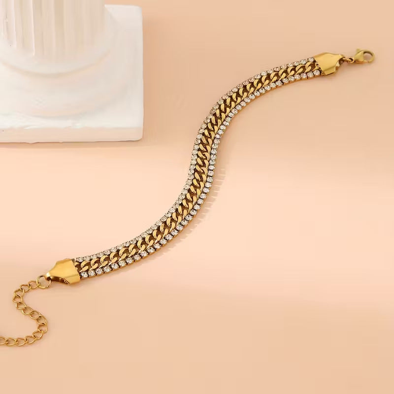 Vela Bracelet | Gold Maya Henry Jewelry