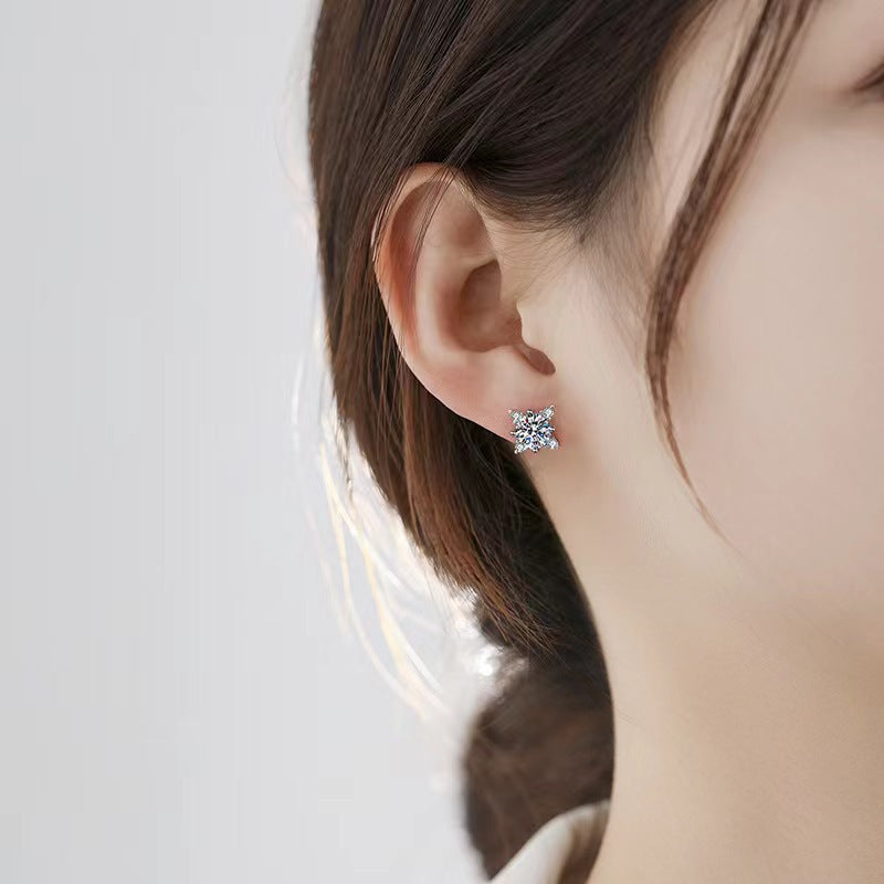 Aurelie flower earrings | White gold Maya Henry Jewelry