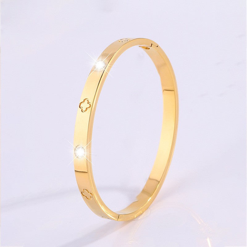 Allegra Ventorini Bracelet | White Gold Maya Henry Jewelry