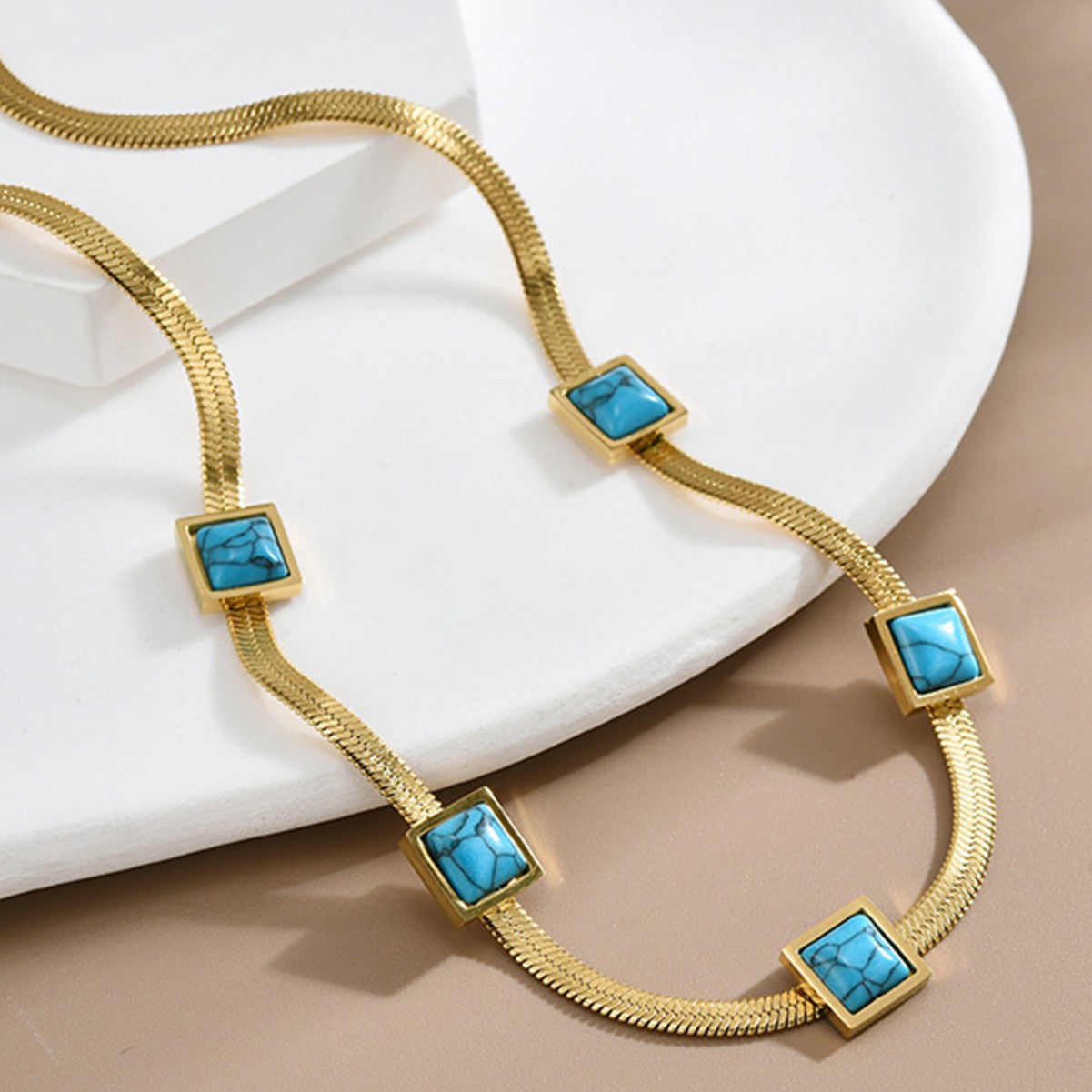 Vionelle Coastline Necklace | Gold Maya Henry Jewelry