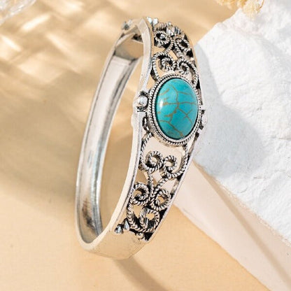 Alouette Vintage Crest Bracelet | White Gold Maya Henry Jewelry