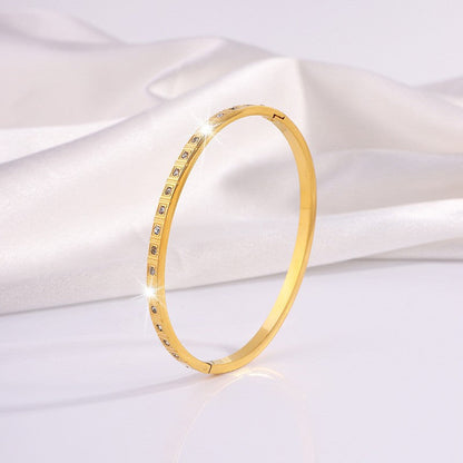 Annabella Giacconi Bracelet | Gold Maya Henry Jewelry