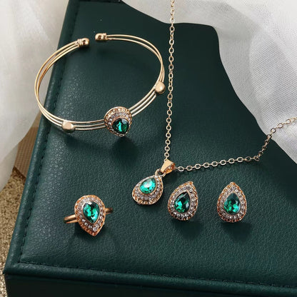 Noémie Glastra Jewelry Set | Gold Maya Henry Jewelry