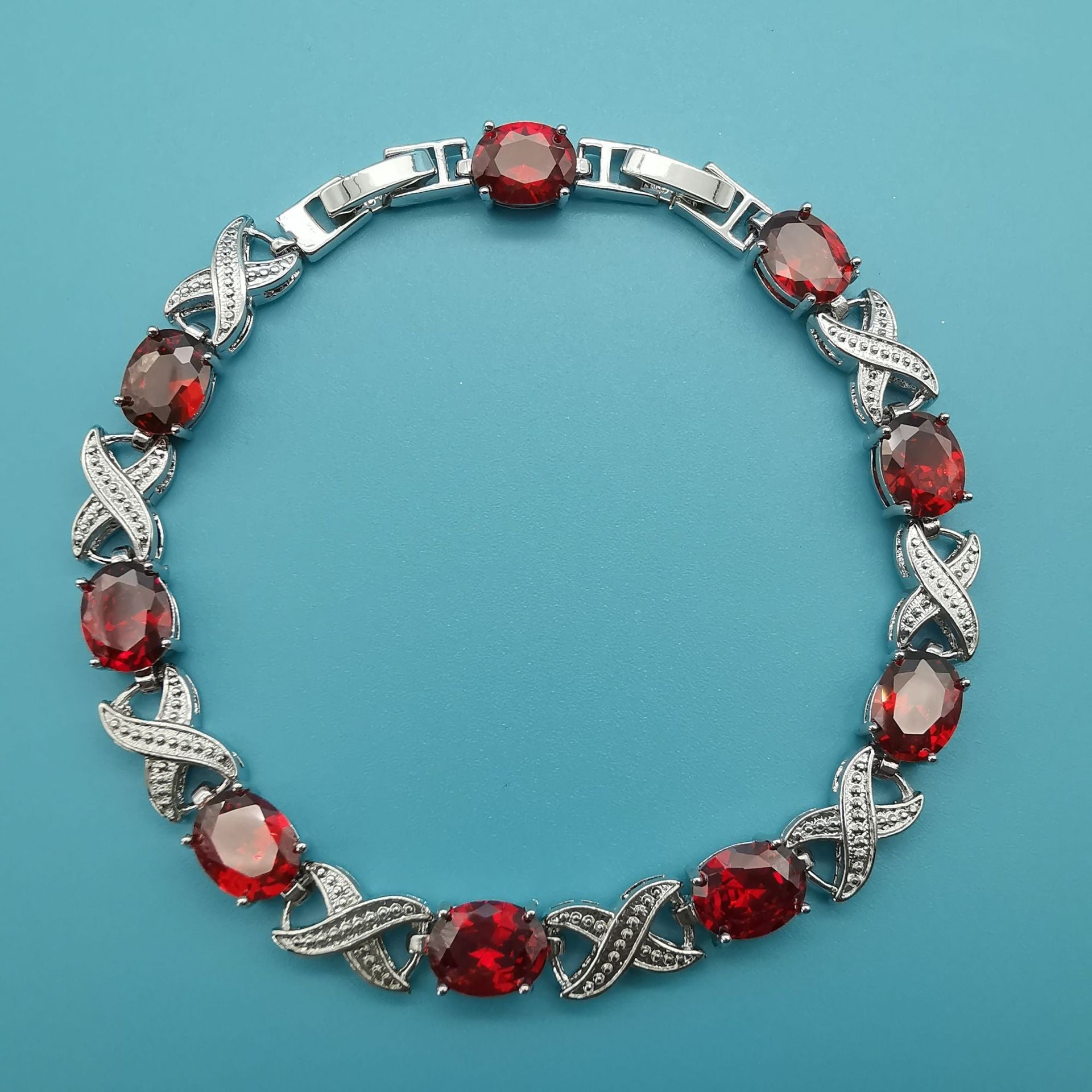 Alendra Flameaux Bracelet | White Gold Maya Henry Jewelry