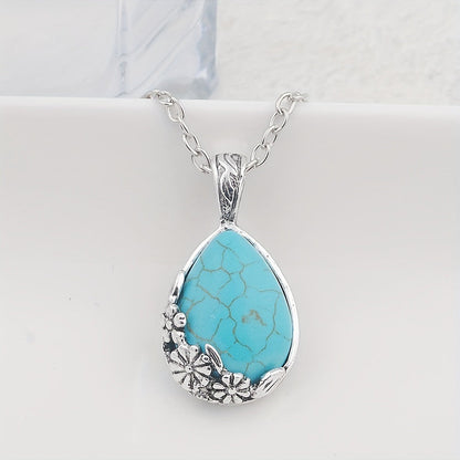 Serelle Ornament Pendant Necklace | White Gold Maya Henry Jewelry