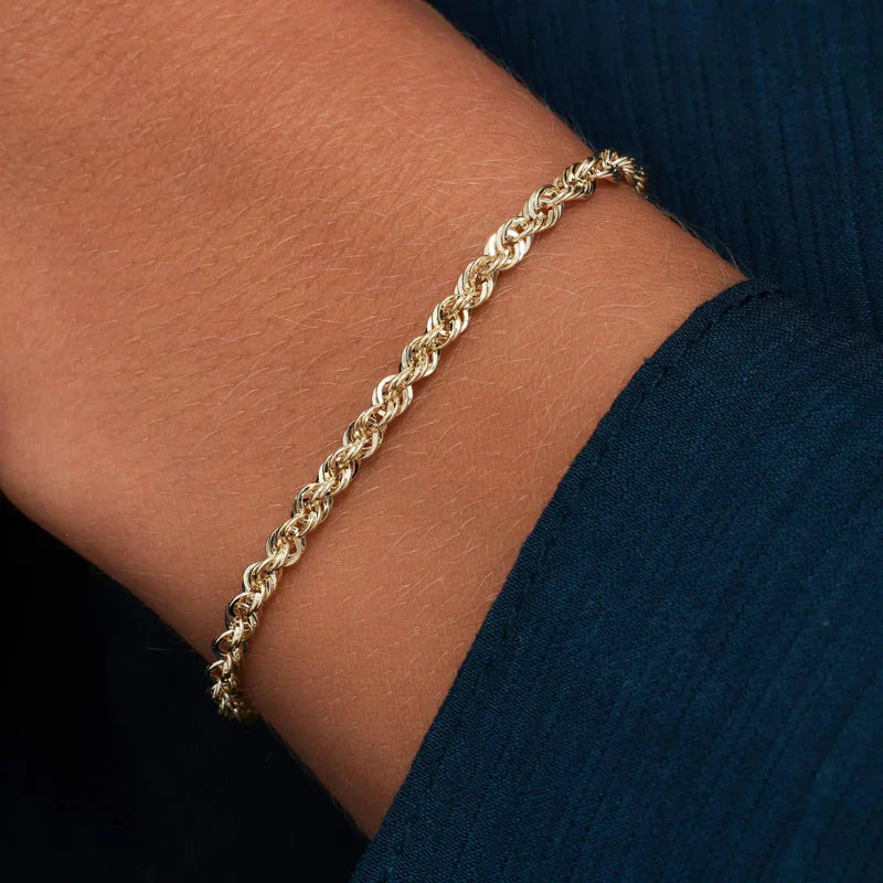 Twisted Chain Bracelet | Gold Maya Henry Jewelry