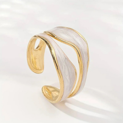 Dream - Vintage White Gold Ring Maya Henry Jewelry