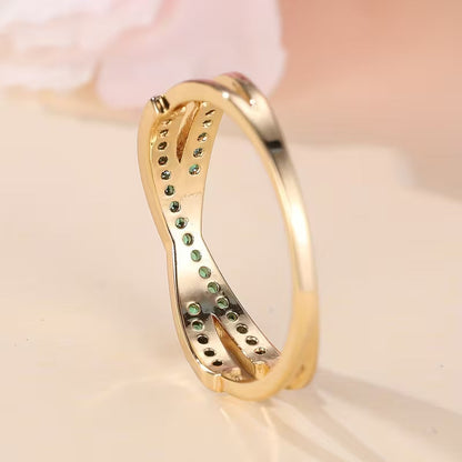 Emerald Flow Ring | Gold Maya Henry Jewelry