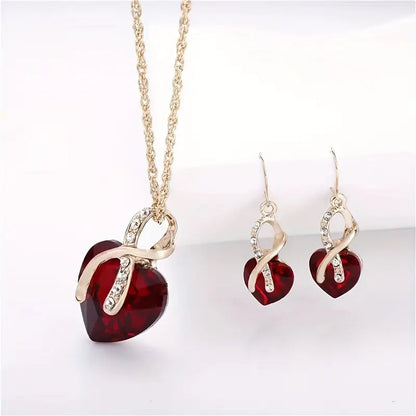 Tavira Ardelynne Jewelry Set | Gold Maya Henry Jewelry