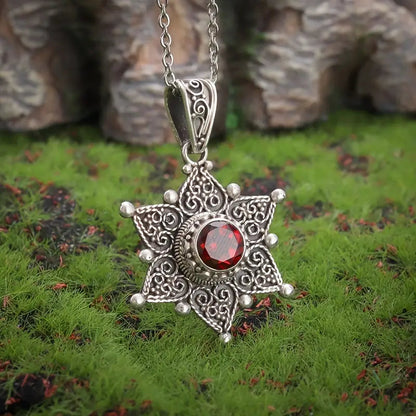 Jessindra Carmalyth Necklace | White Gold Maya Henry Jewelry