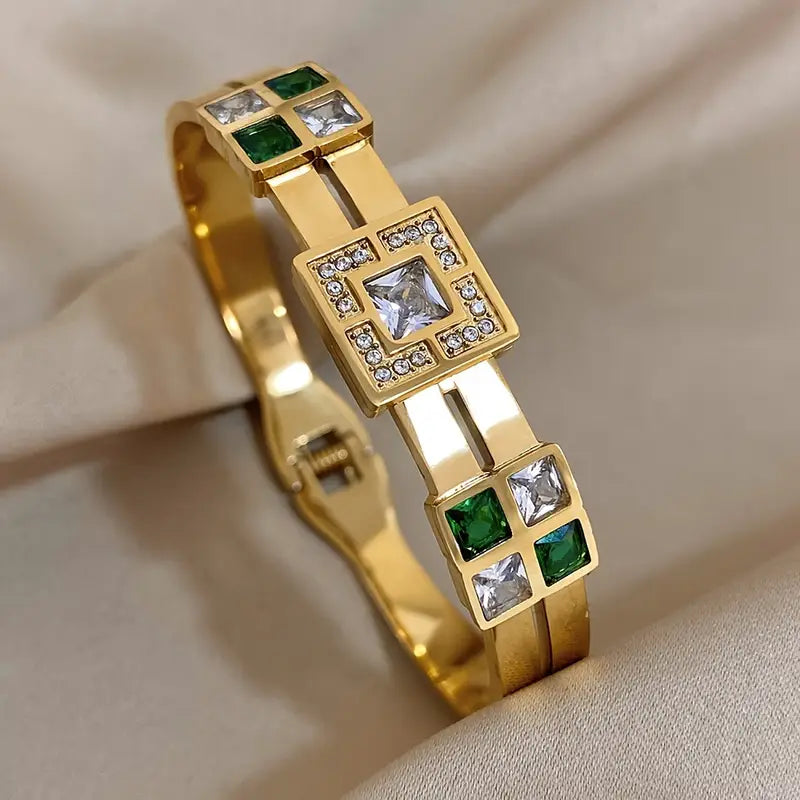 Esme Carrington Bracelet | Gold Maya Henry Jewelry