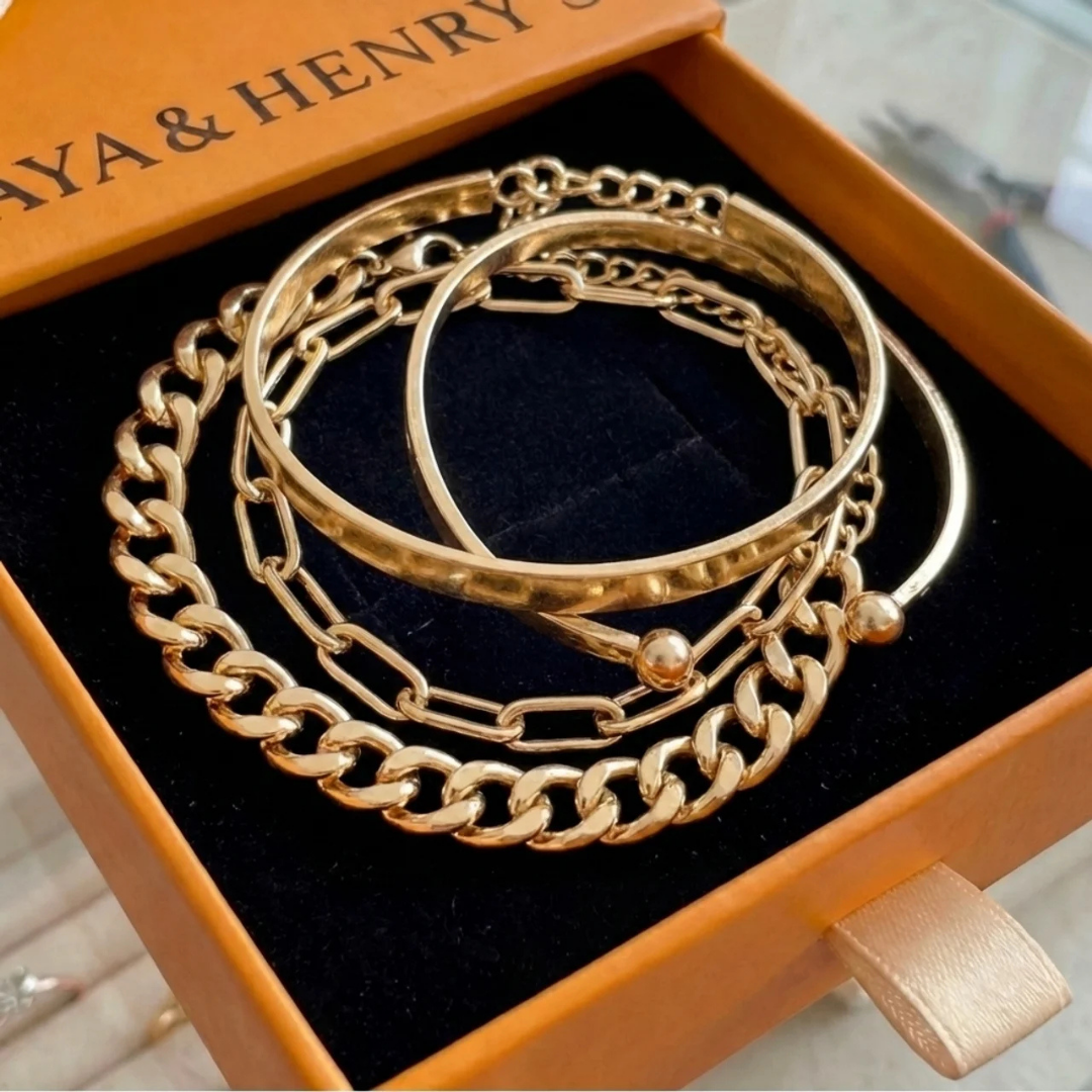 Elan Mercer Bracelet Set | Gold Maya Henry Jewelry