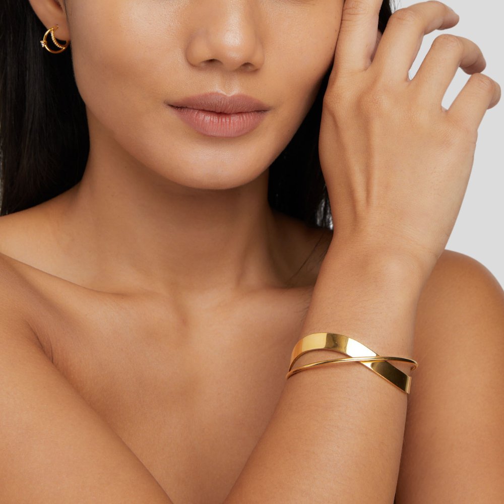 Eve Unique Gold Bangle Maya Henry Jewelry
