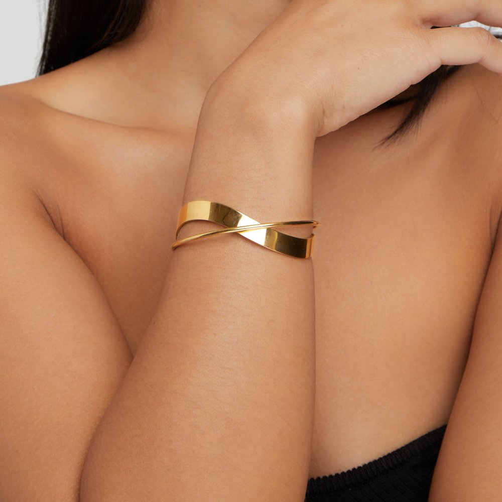 Eve Unique Gold Bangle Maya Henry Jewelry