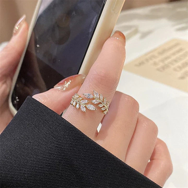 Lauria Coronata Ring | Gold Maya Henry Jewelry