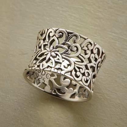 Bonnie - Vintage Silver Hollow Ring Maya Henry Jewelry