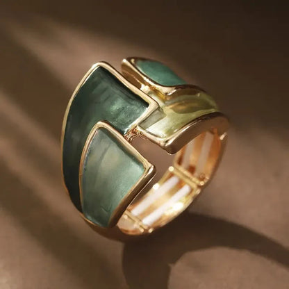 Golden Leafshine Ring | Gold Maya Henry Jewelry