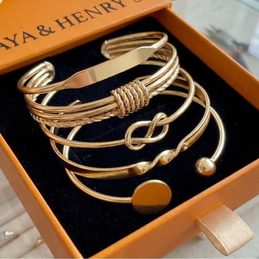 Knotted Elegance Bracelet Set | Gold Maya Henry Jewelry